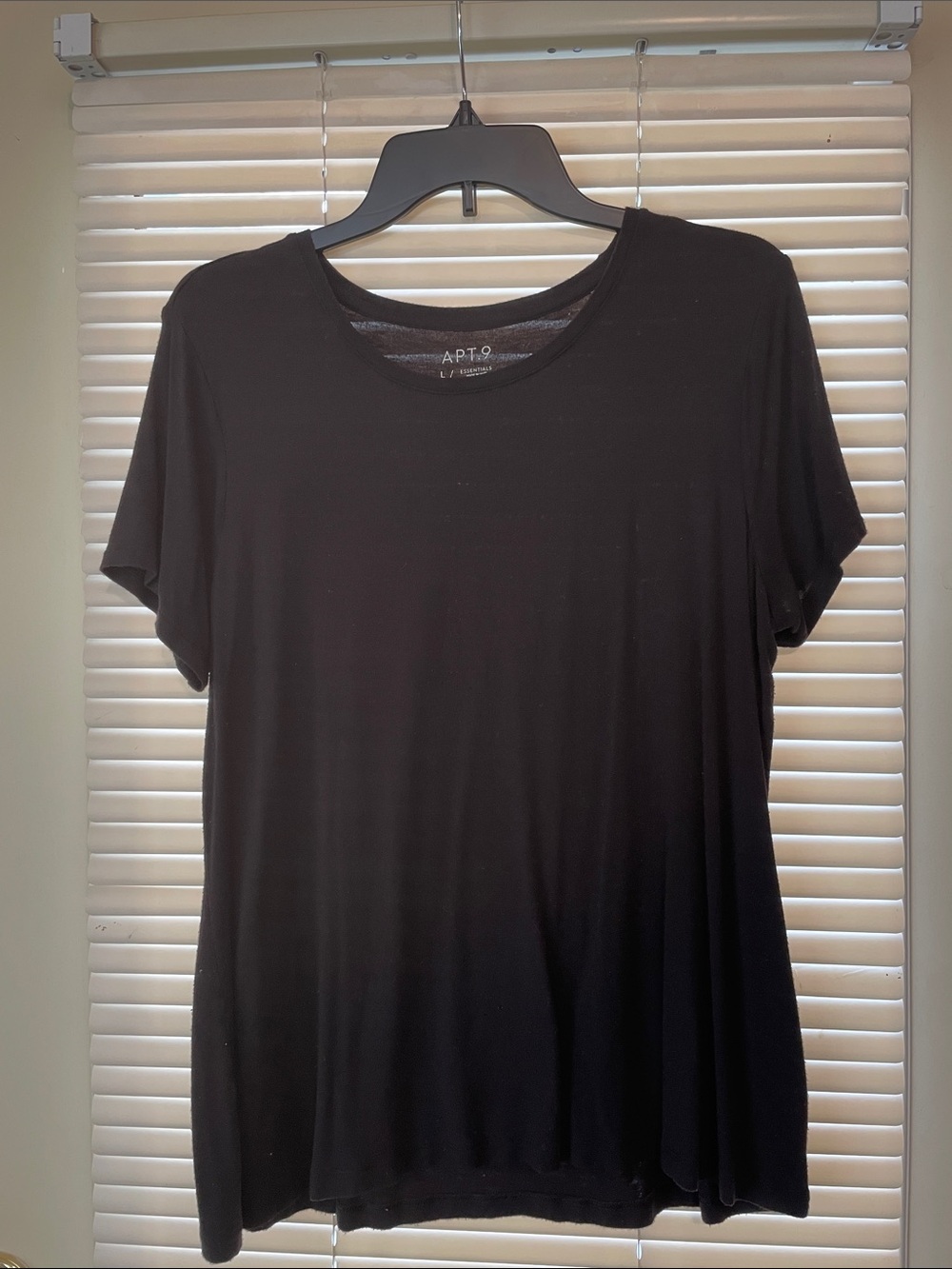 ‼️ BUNDLE 3/$20 - Apt. 9 Black Short Sleeve Crewneck Tee